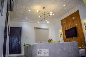 Stunning 1-Bed Apartment in Lekki Phase 1, Lagos
